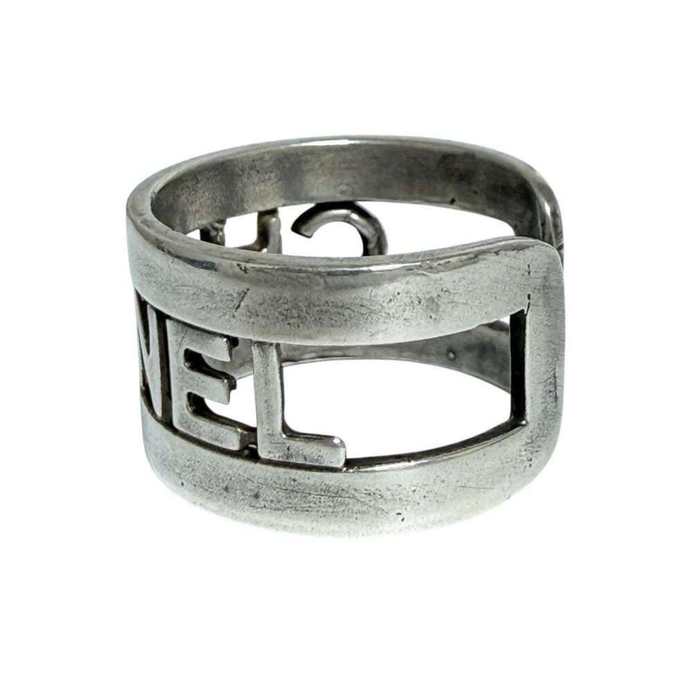 CHANEL Authentic Ring - Picture 4 of 9